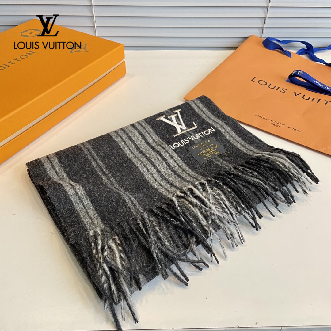 【LV LOUIS VUITTON ルイ·ヴィトン】 スカーフ32*180cm