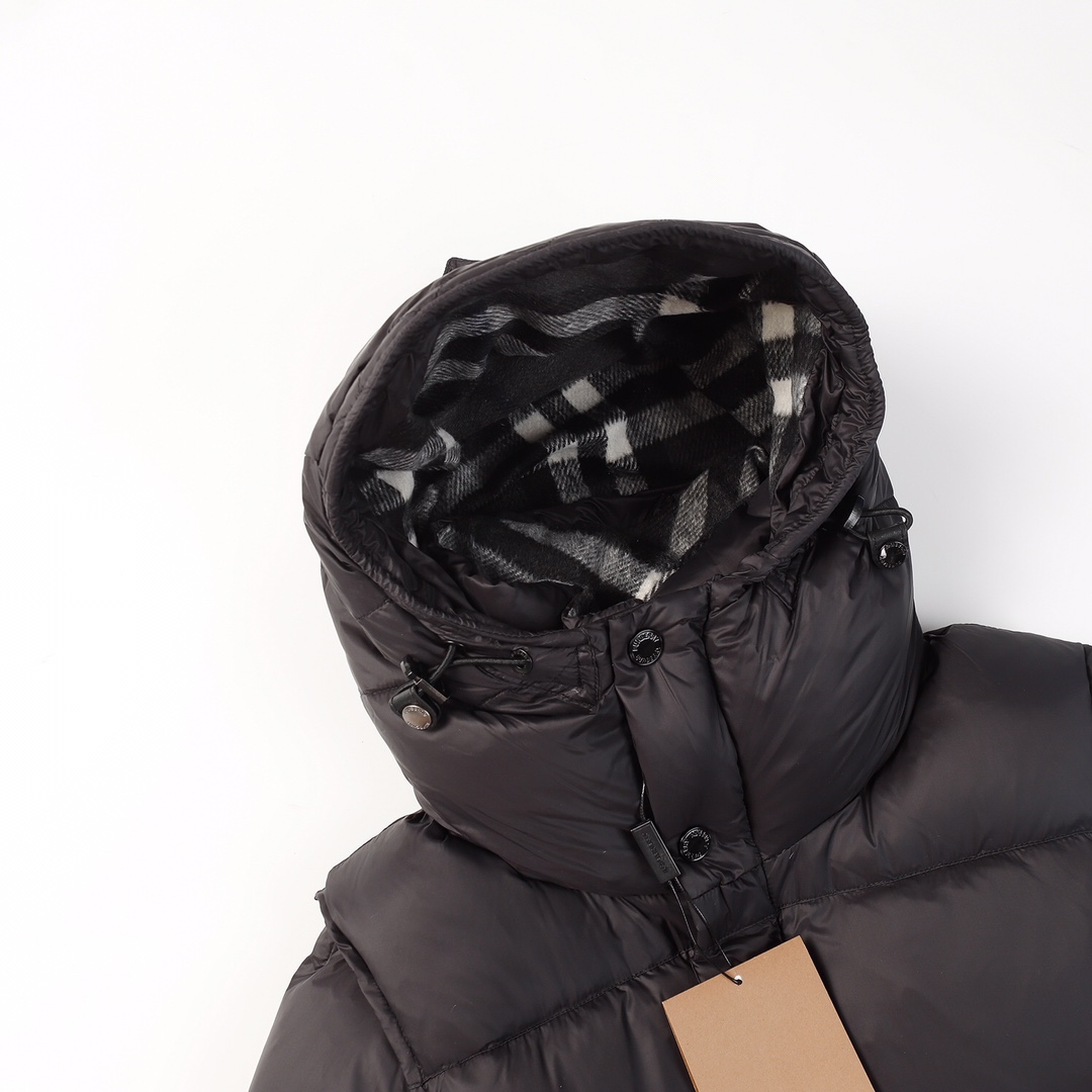 【BURBERRY  公式旗艦店】バーバリー   ダウンジャケット ご好評に付き再入荷！241102