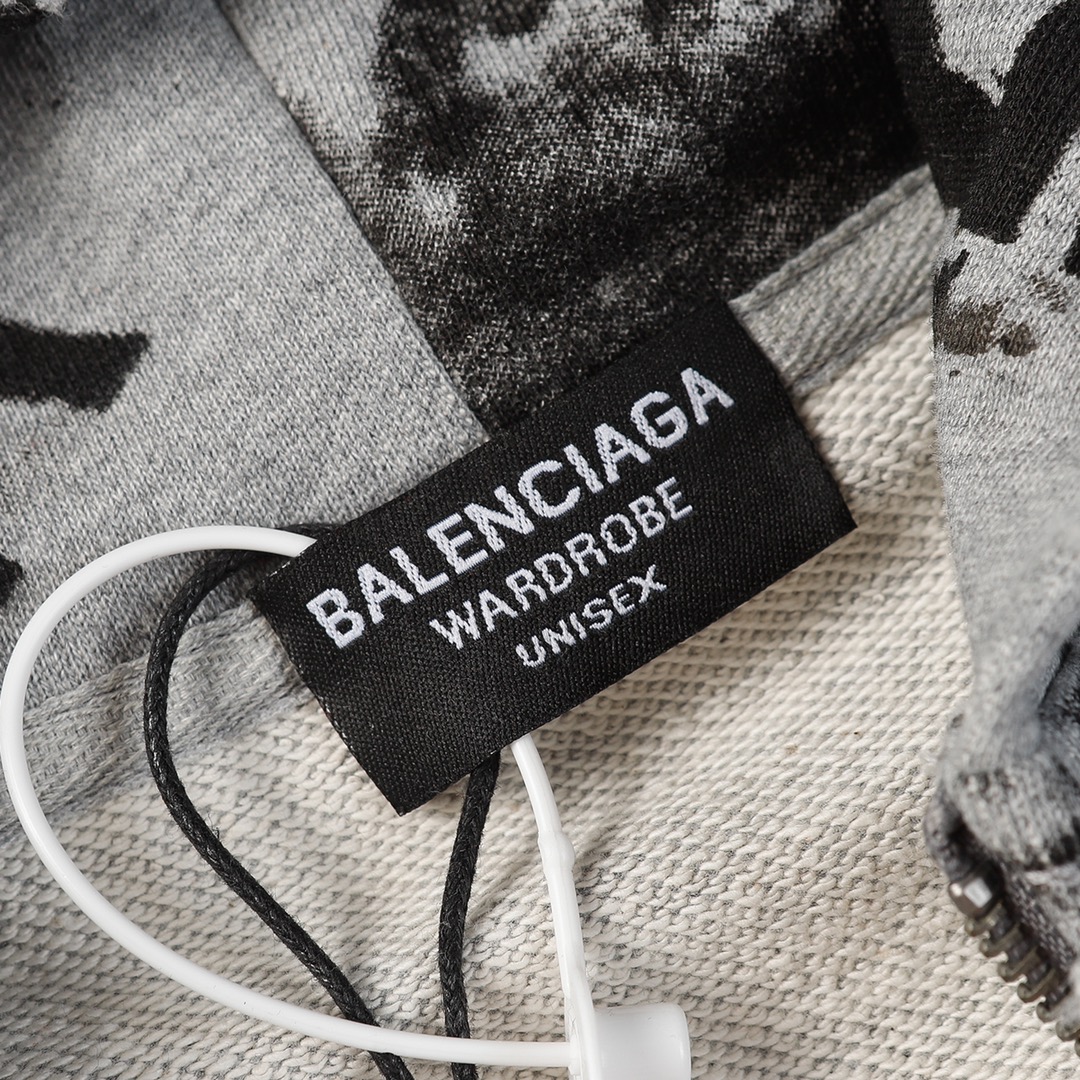 【BALENCIAGA 公式旗艦店】バレンシアガ パーカー スウェット ご好評に付き再入荷！