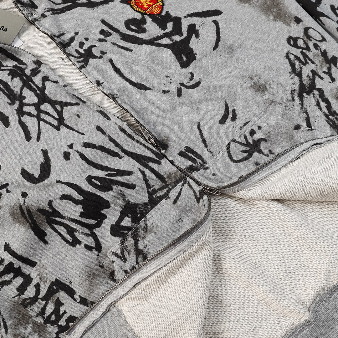 【BALENCIAGA 公式旗艦店】バレンシアガ パーカー スウェット ご好評に付き再入荷！