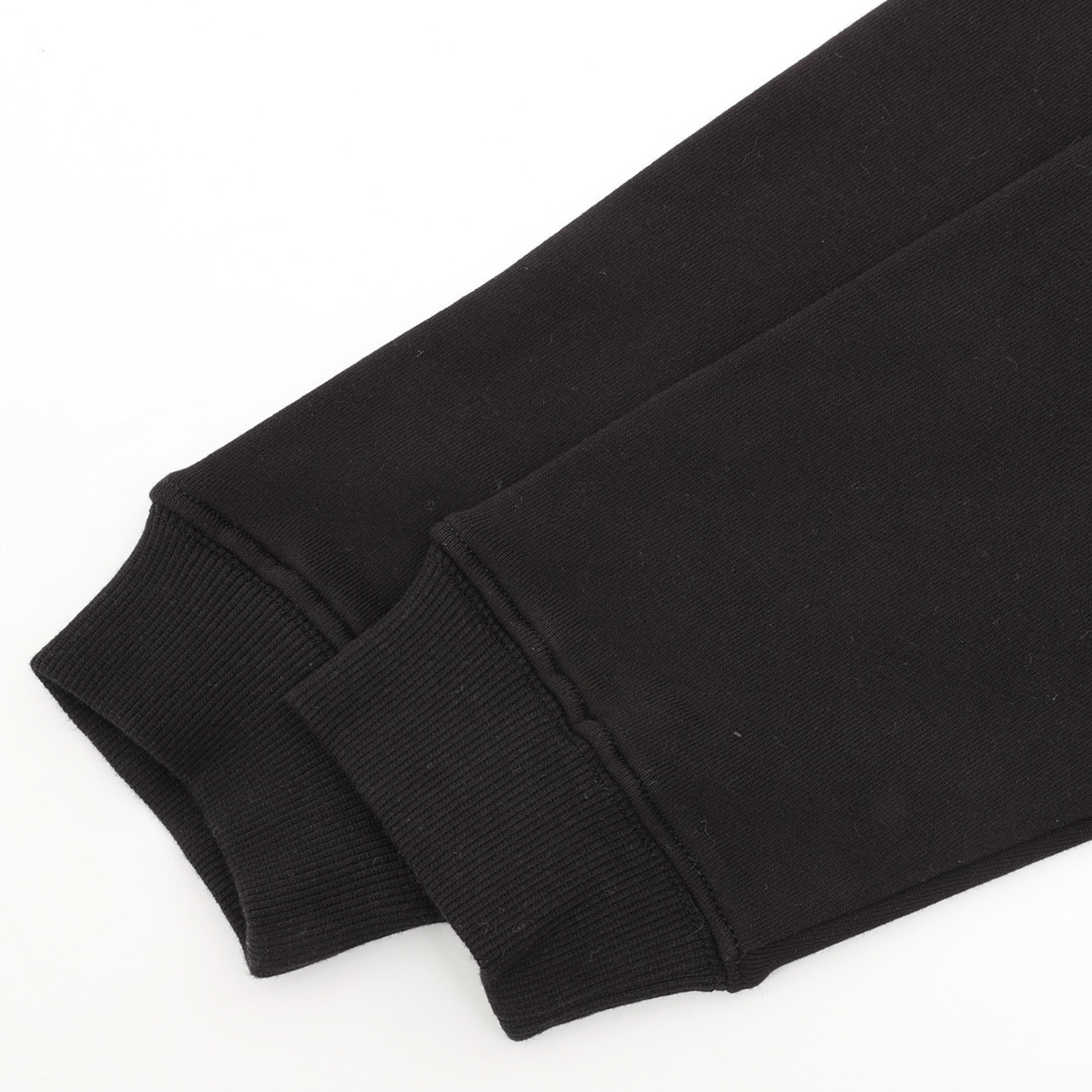 【LOEWE 公式旗艦店】 ロエベ 丸首の衛衣 スウェット ご好評に付き再入荷！