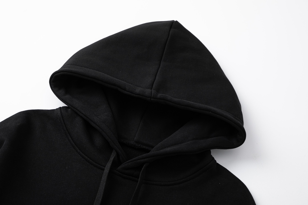 【GUCCI  公式旗艦店】グッチ  パーカー  スウェットご好評に付き再入荷 240805