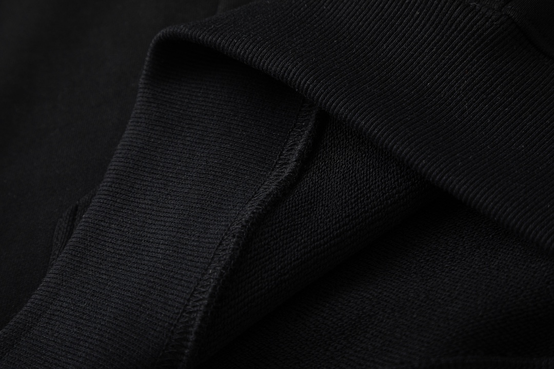 【GUCCI  公式旗艦店】グッチ  パーカー  スウェットご好評に付き再入荷 240805