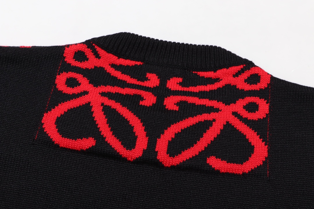 【LOEWE公式旗艦店】ロエベ  セーター好評に付き再入荷！