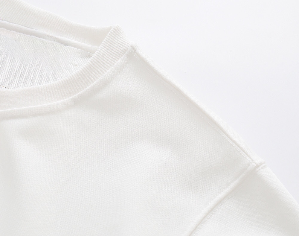 【BALENCIAGA 公式旗艦店】バレンシアガ 丸首の衛衣 スウェット ご好評に付き再入荷！