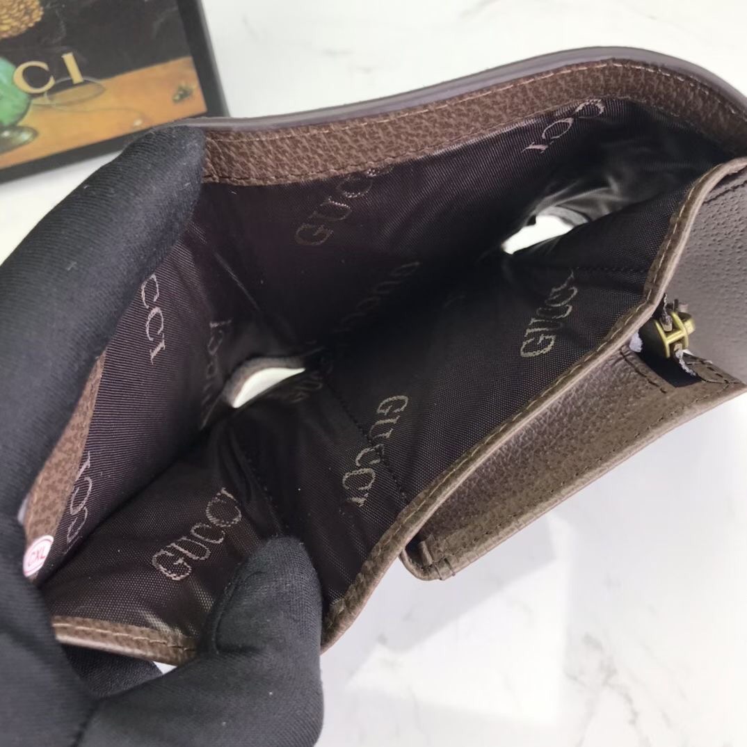 【GUCCI公式  旗艦店】グッチ  財布 当日出荷 好評に付き再入荷！12.5*10*3CM