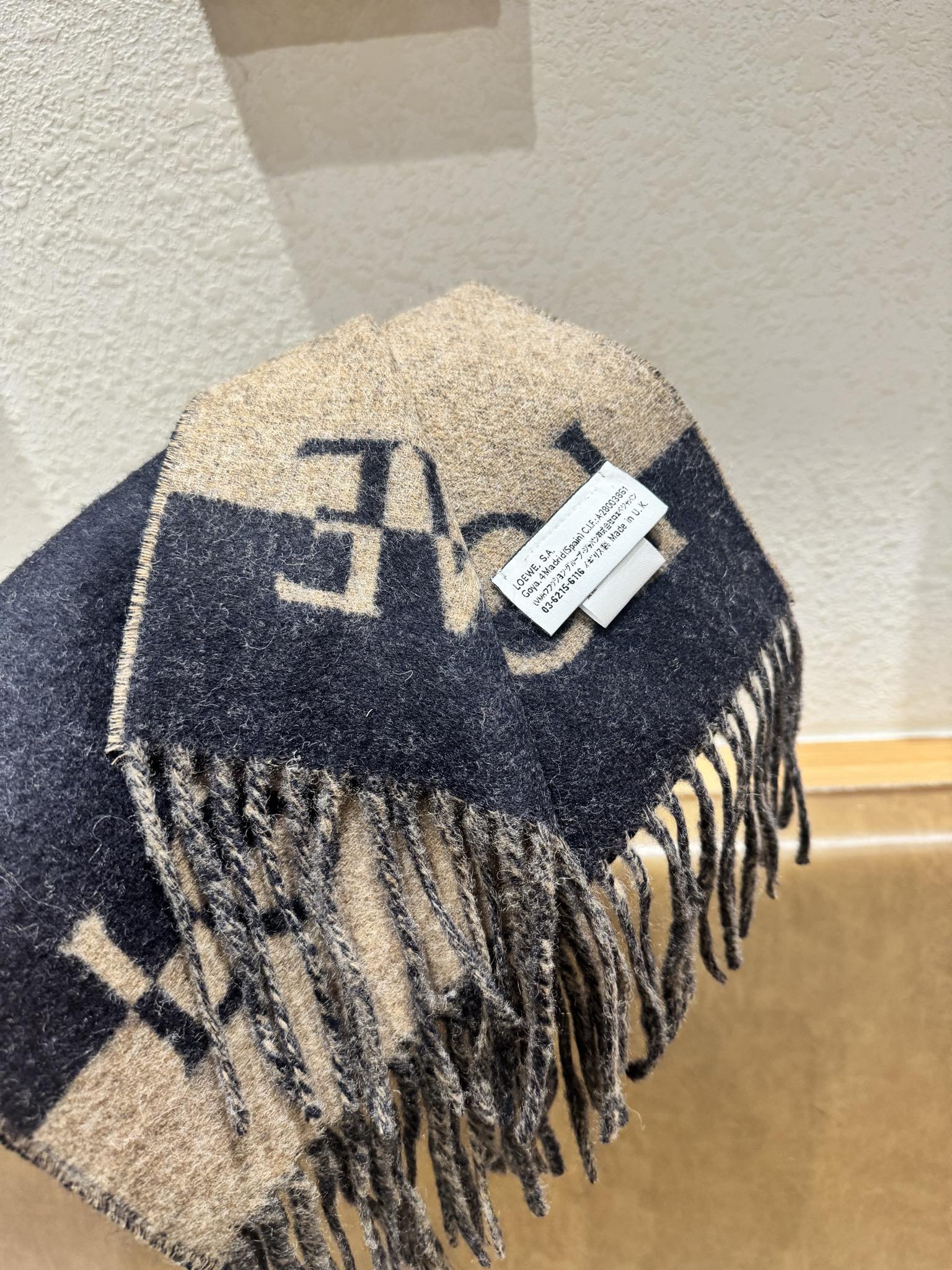 【LOEWE ロエベ】スカーフ35*180CM