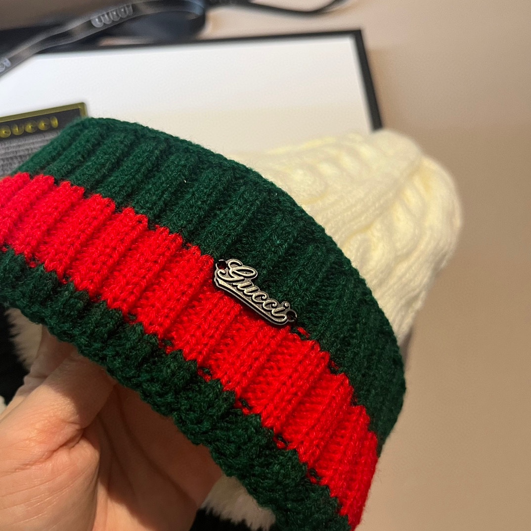( GUCCI )グッチ ニット帽