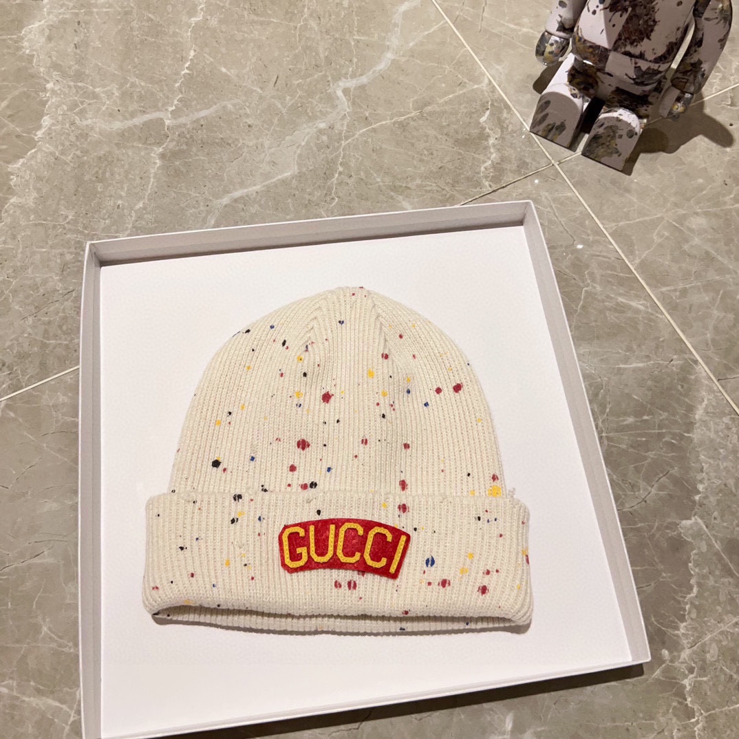 ( GUCCI )グッチ ニット帽
