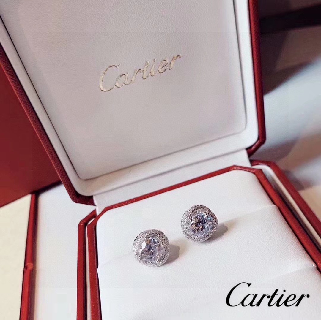 【Cartier】カルティエ  ファッションスタイルのイヤリング