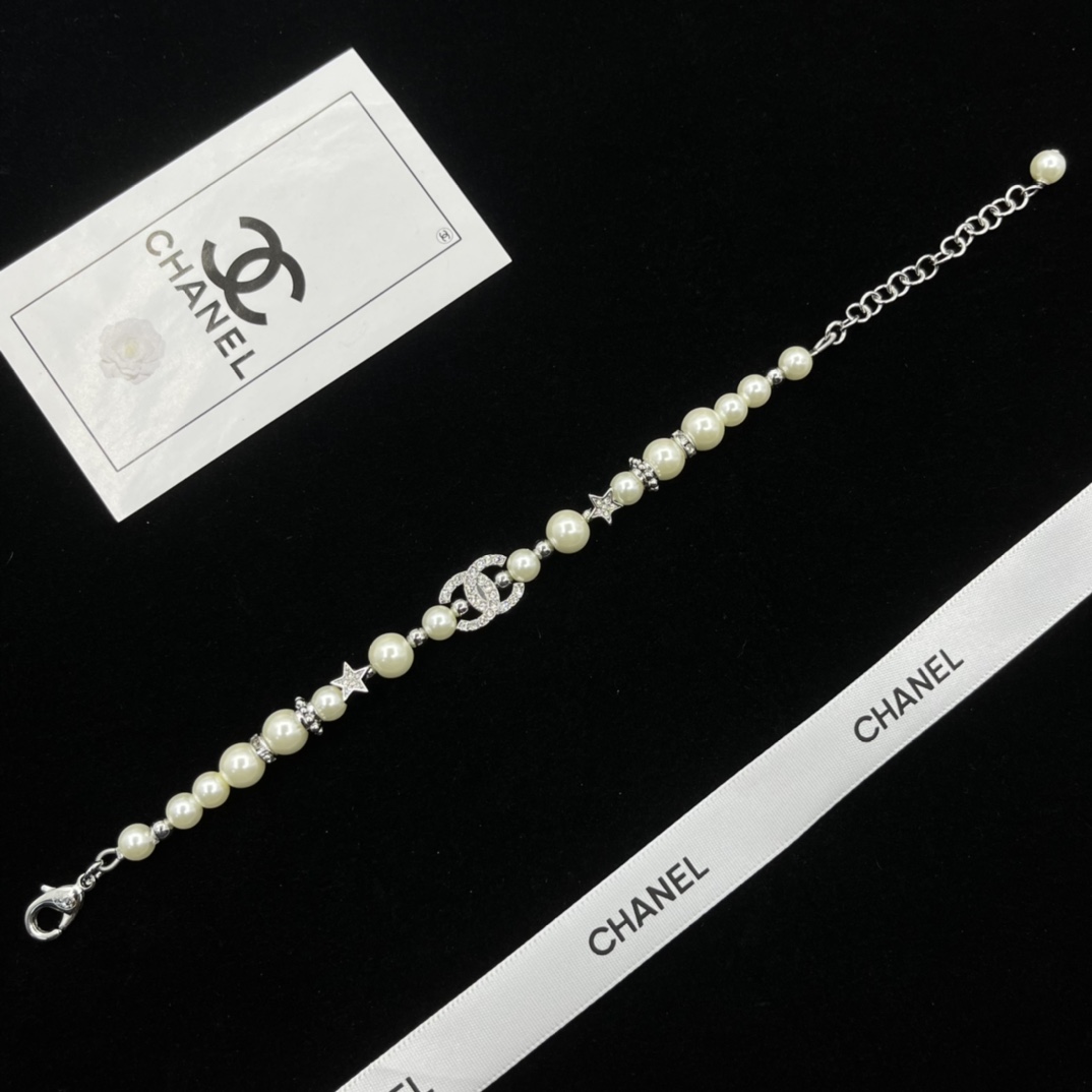 【CHANEL】ブレスレット、ファッションシンプルなスタイル