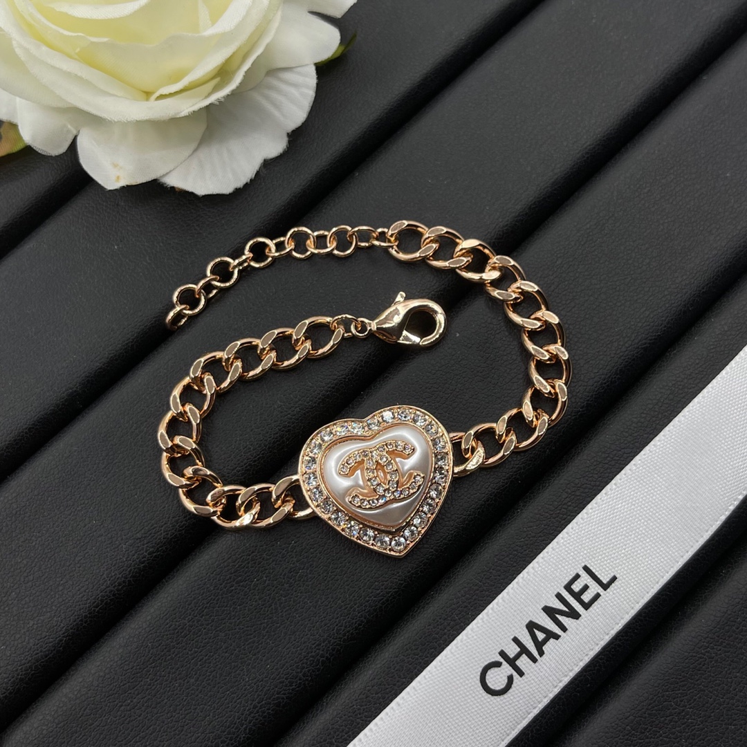 【CHANEL】ブレスレット、ファッションシンプルなスタイル