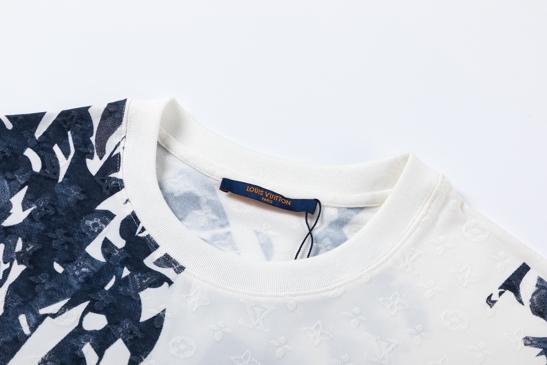 【LOUIS VUITTON 公式旗艦店】 ルイヴィトン  Tシャツ ご好評に付き再入荷！