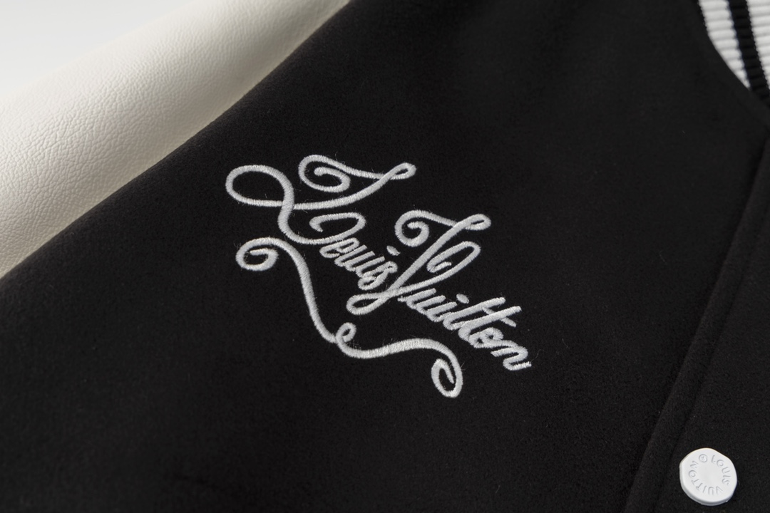 【LOUIS VUITTON  公式旗艦店】ルイヴィトン  ジャケット着 好評に付き再入荷！