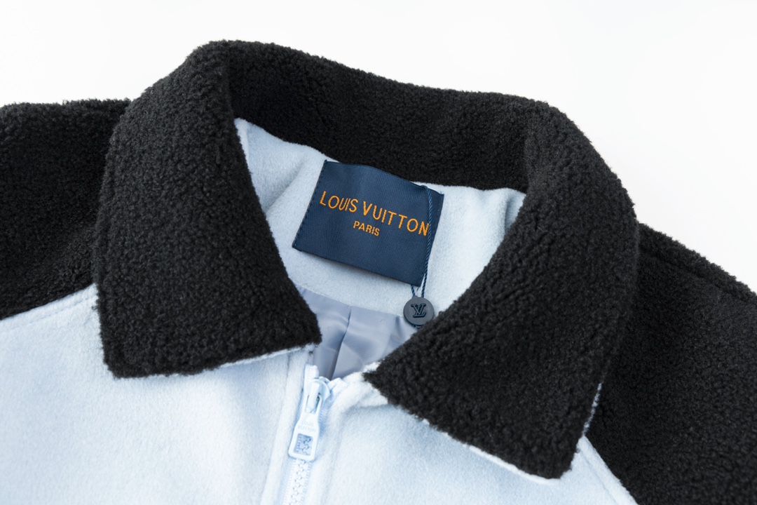 【LOUIS VUITTON  公式旗艦店】ルイヴィトン  ジャケット着 好評に付き再入荷！