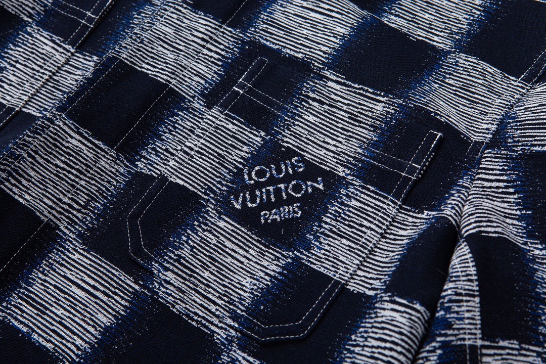 【LOUIS VUITTON 公式旗艦店】ルイヴィトン  シャツ ご好評に付き再入荷！