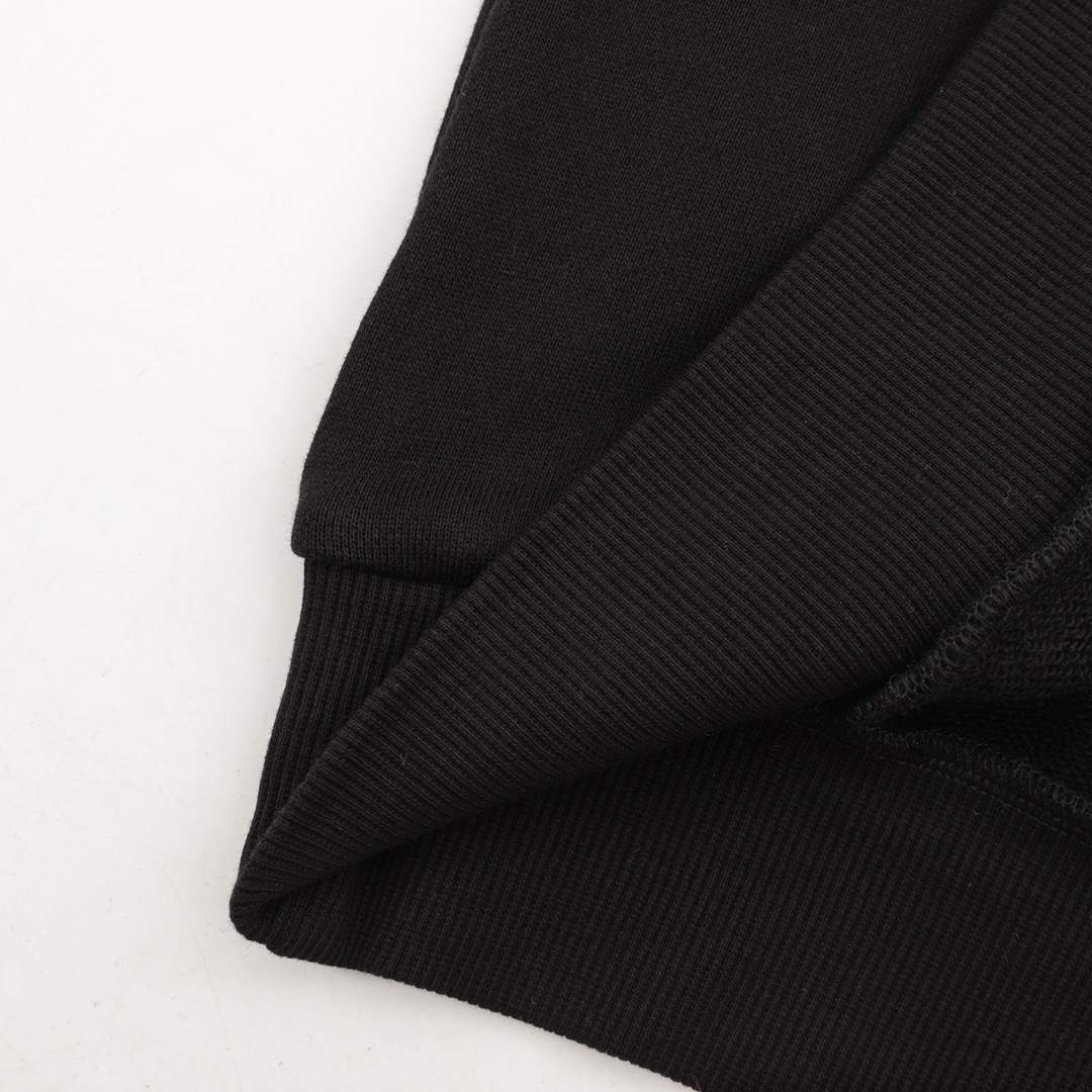 【CELINE  公式旗艦店】セリーヌ  パーカー  スウェット ご好評に付き再入荷！241121