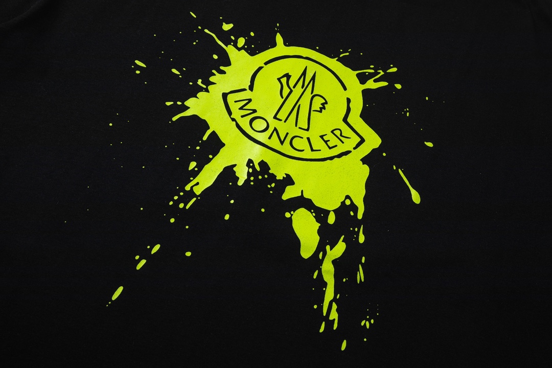 【MONCLER  公式旗艦店】モンクレール  Tシャツ ご好評に付き再入荷！