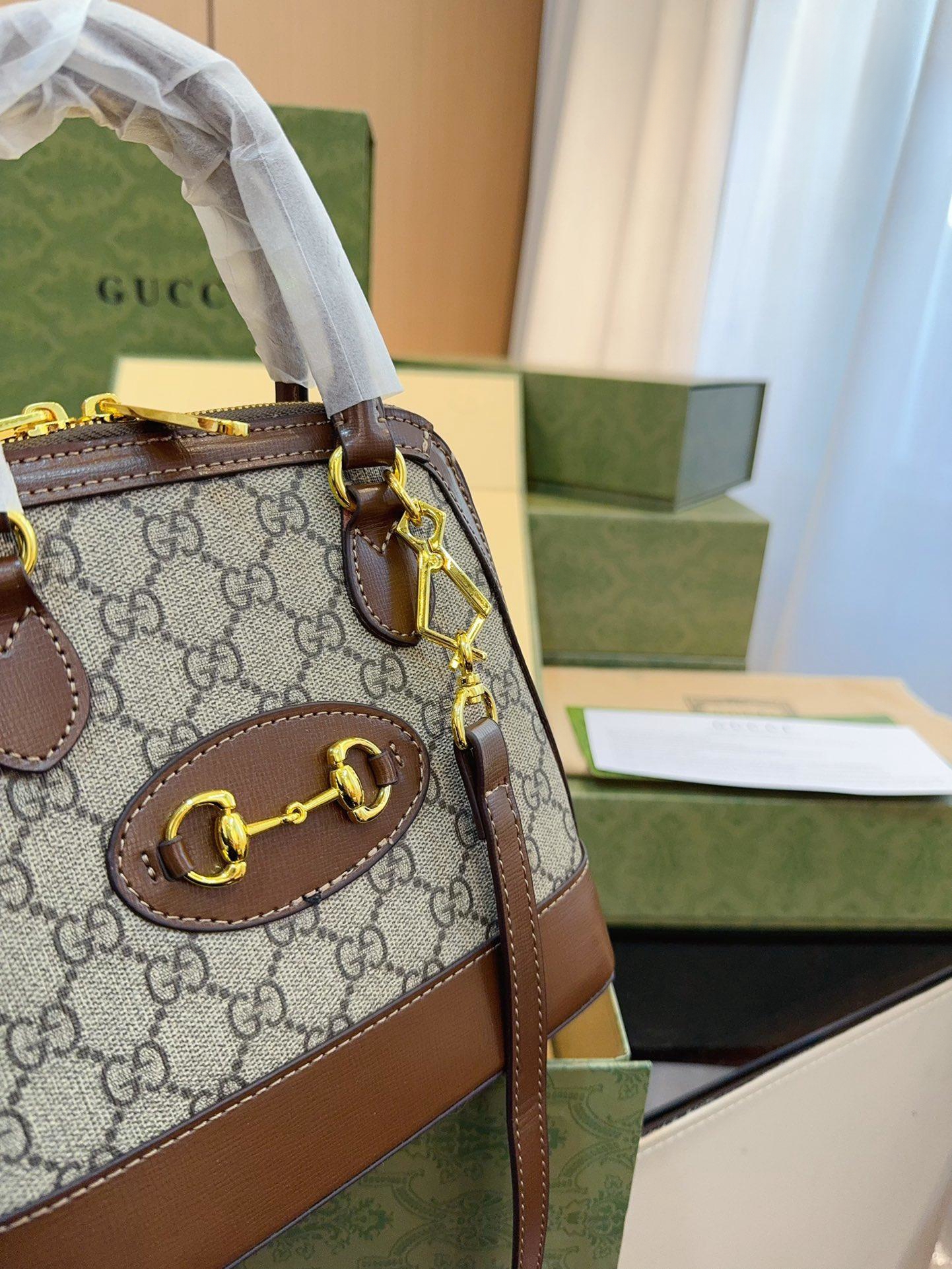 【GUCCI 公式旗艦店】グッチ 斜めがけバッグ 当日出荷 好評に付き再入荷！20*8*20CM