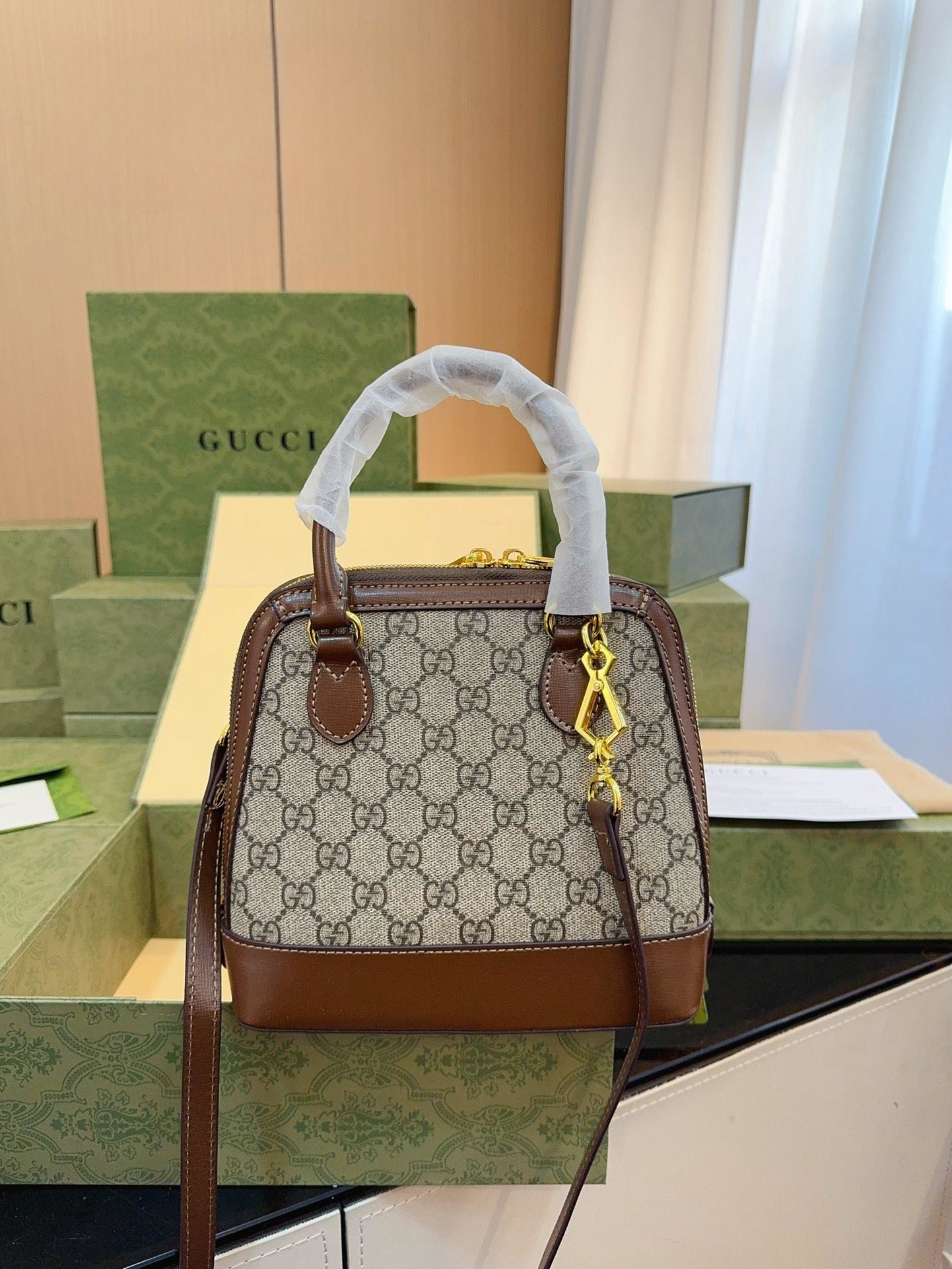 【GUCCI 公式旗艦店】グッチ 斜めがけバッグ 当日出荷 好評に付き再入荷！20*8*20CM