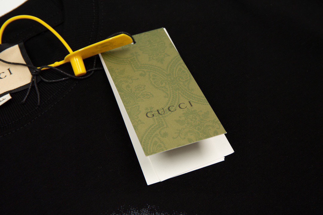 【GUCCI 公式旗艦店】グッチ  Tシャツ ご好評に付き再入荷！