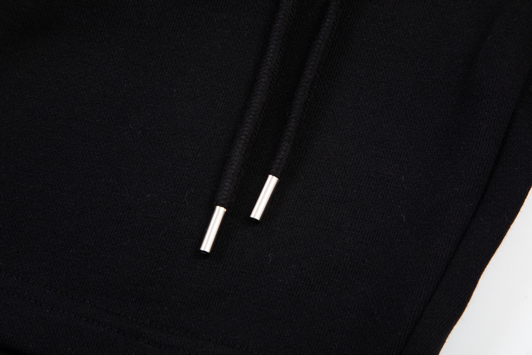 【CELINE  公式旗艦店】セリーヌ  ショートパンツ  ご好評に付き再入荷！