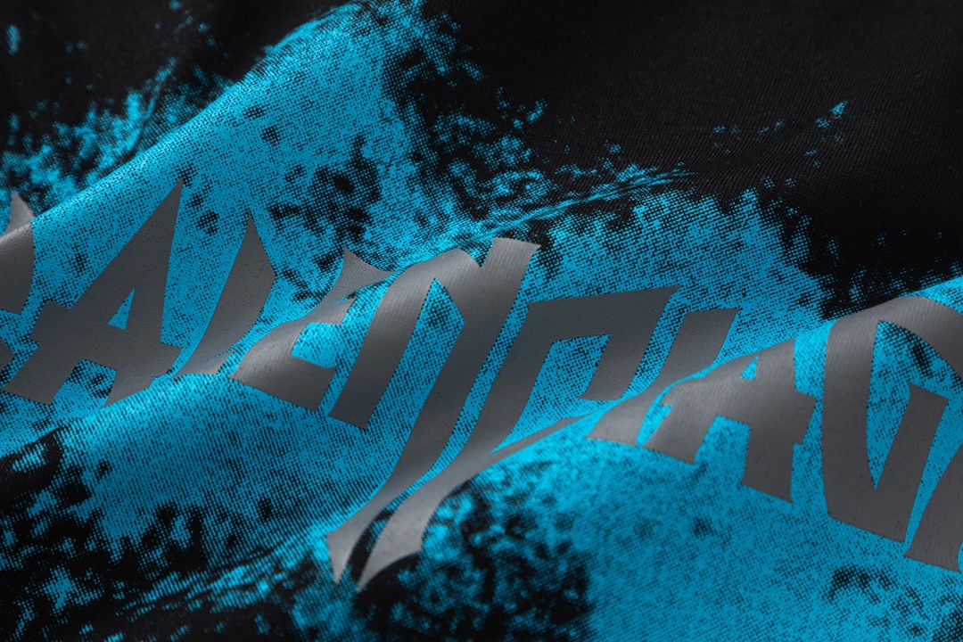 【BALENCIAGA   公式旗艦店】バレンシアガ   Tシャツ ご好評に付き再入荷！