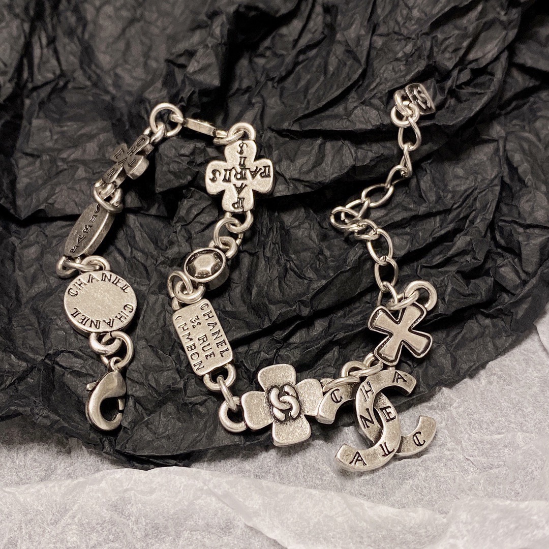 【CHANEL】ブレスレット、ファッションシンプルなスタイル