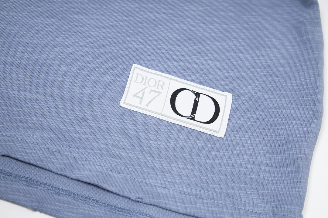 【 DIOR公式旗艦店】ディオール    Tシャツ  ご好評に付き再入荷！