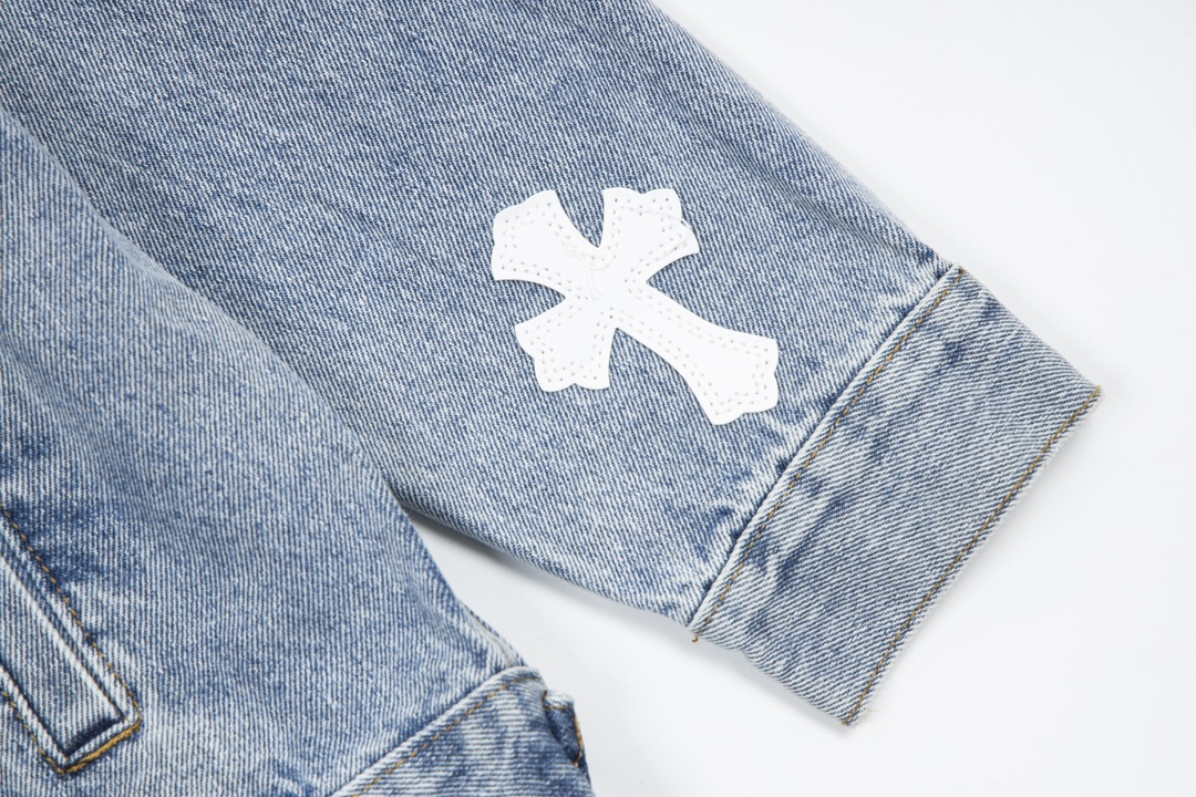 【CHROME HEARTS】クロムハーツ  ジャケット着ご好評に付き再入荷！240928