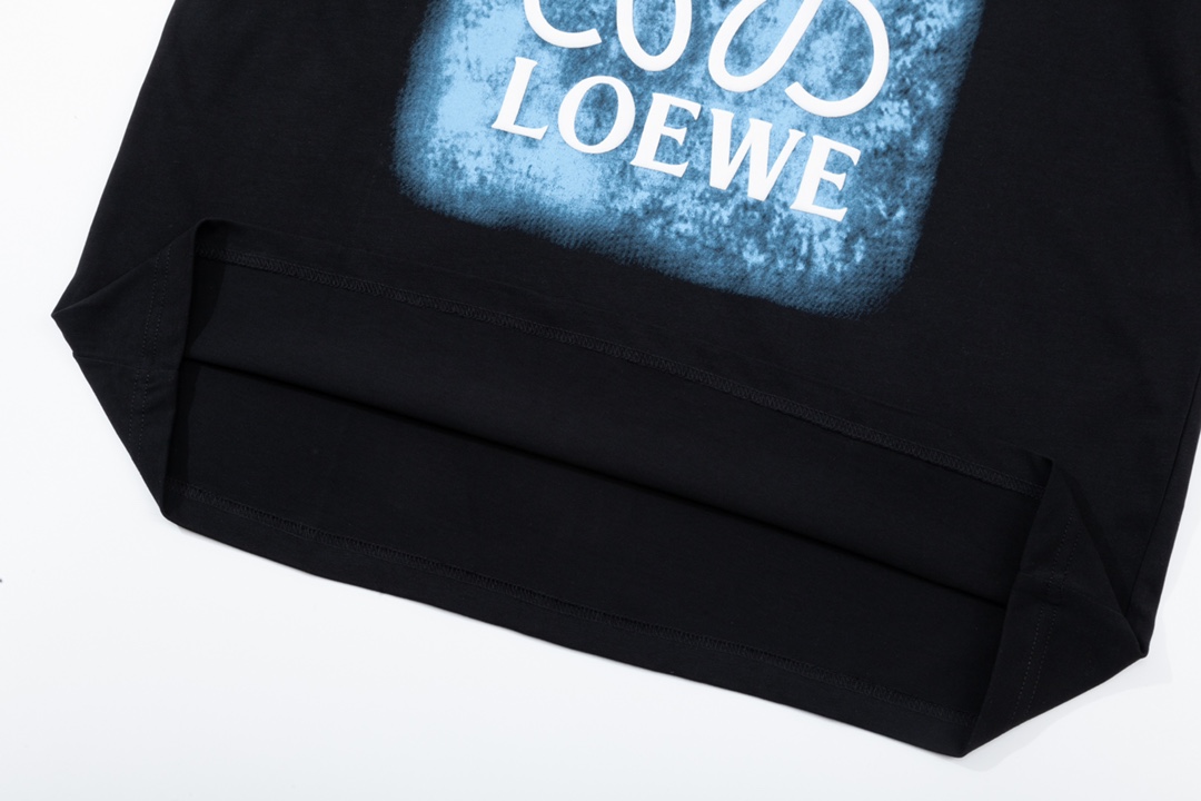 【LOEWE 公式旗艦店】ロエベ  Tシャツ ご好評に付き再入荷！
