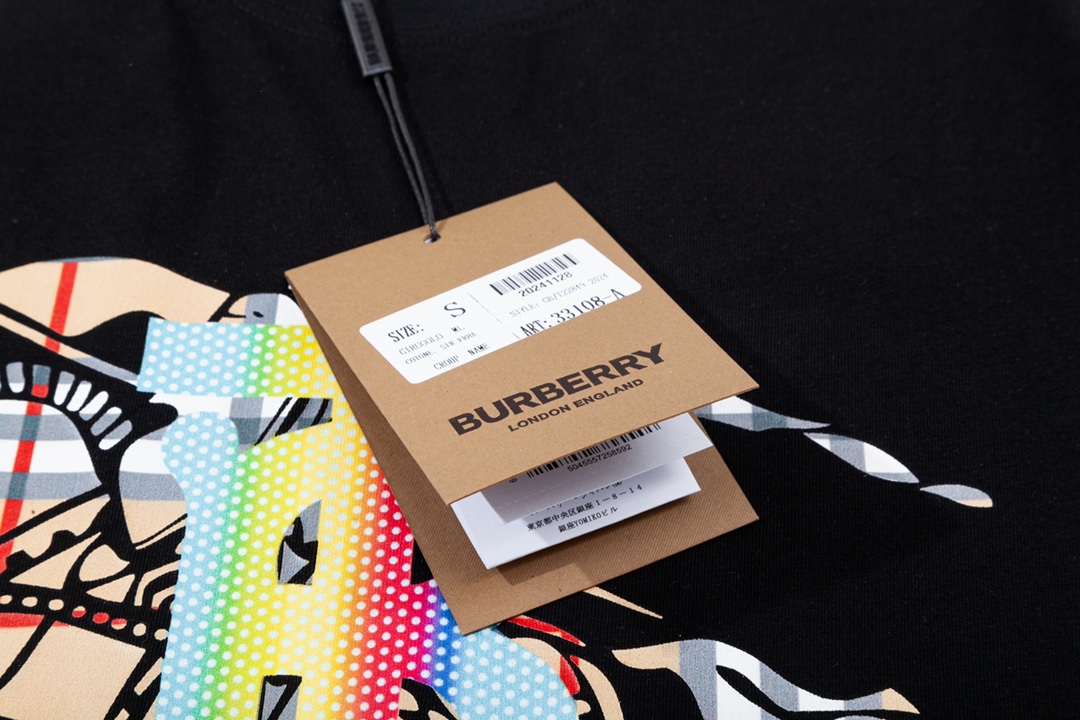 【BURBERRY  公式旗艦店】バーバリー  Tシャツ ご好評に付き再入荷！