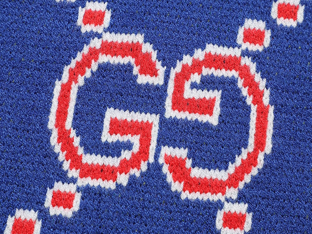 【GUCCI  公式旗艦店】グッチ  セーター好評に付き再入荷！ 241104