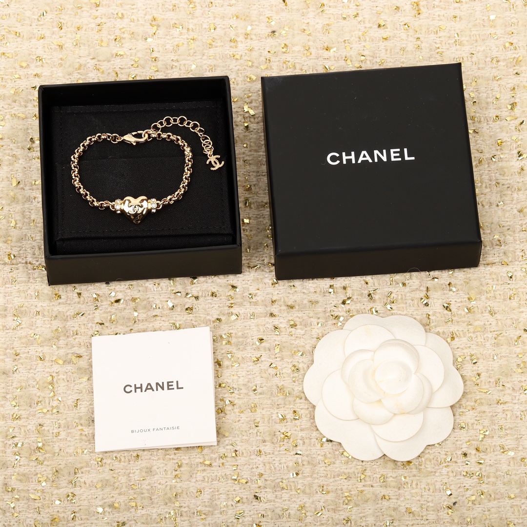 【CHANEL】ブレスレット、ファッションシンプルなスタイル
