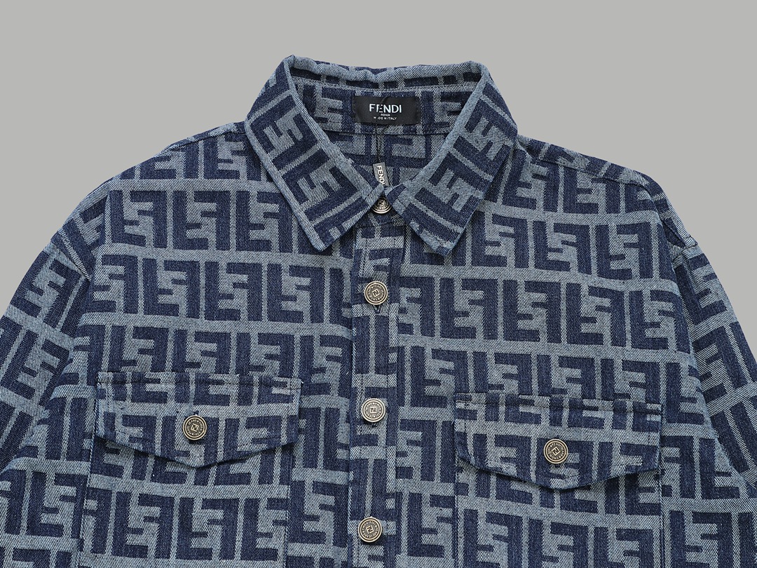 【FENDI】フェンディ  ジャケット着ご好評に付き再入荷！240923