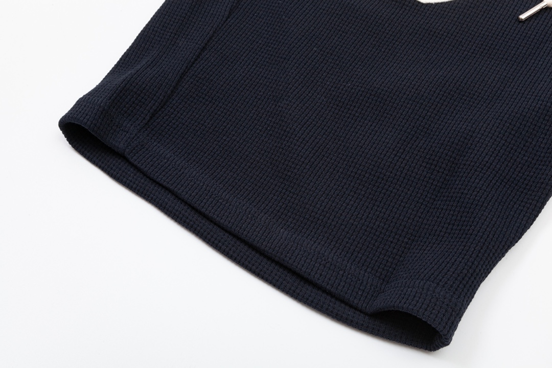 【LOEWE 公式旗艦店】ロエベ  ショートパンツご好評に付き再入荷 240717