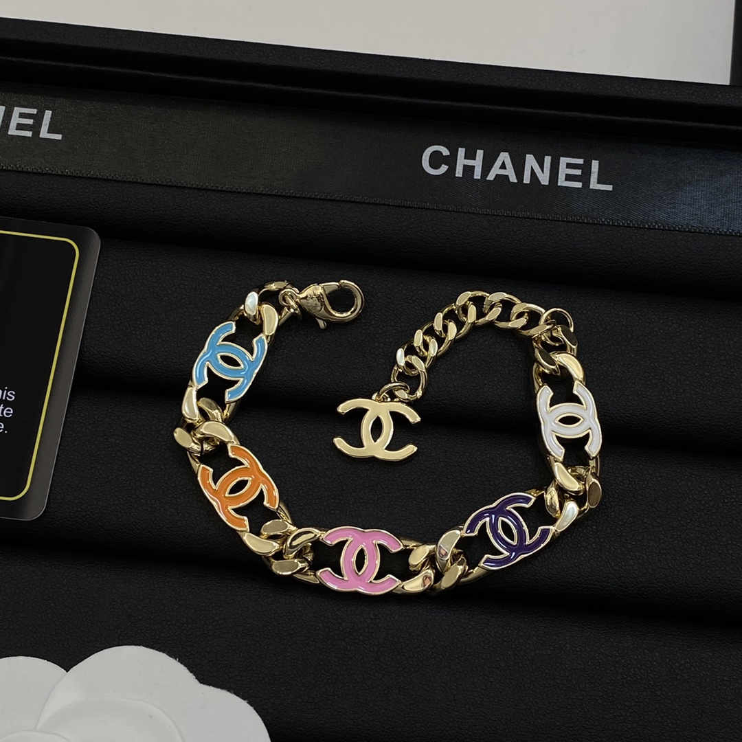 【CHANEL】ブレスレット、ファッションシンプルなスタイル 240728