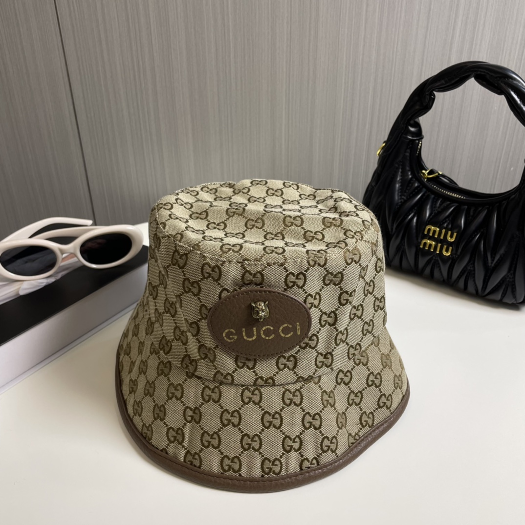 GUCCI(グッチ)フィッシャーマンズハット 240904