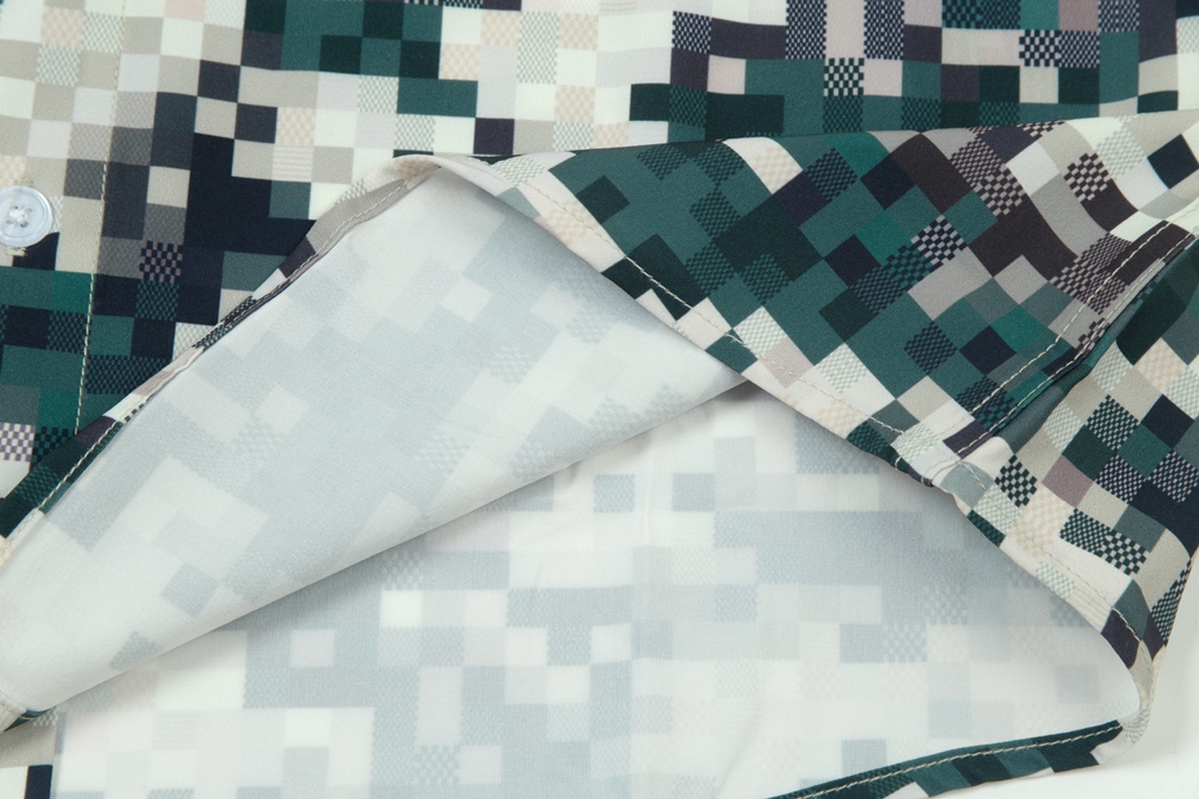 【LOUIS VUITTON 公式旗艦店】ルイヴィトン  シャツ  ご好評に付き再入荷 240715