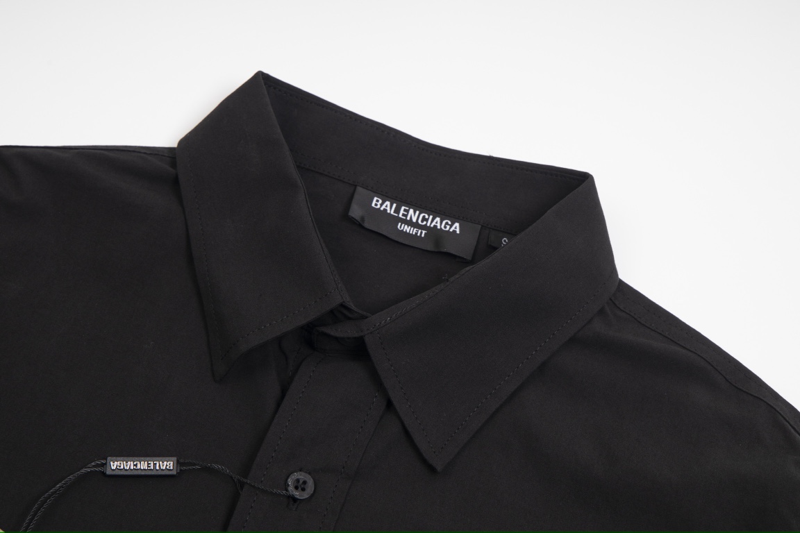 【BALENCIAGA 公式旗艦店】バレンシアガ  シャツ  ご好評に付き再入荷 240715