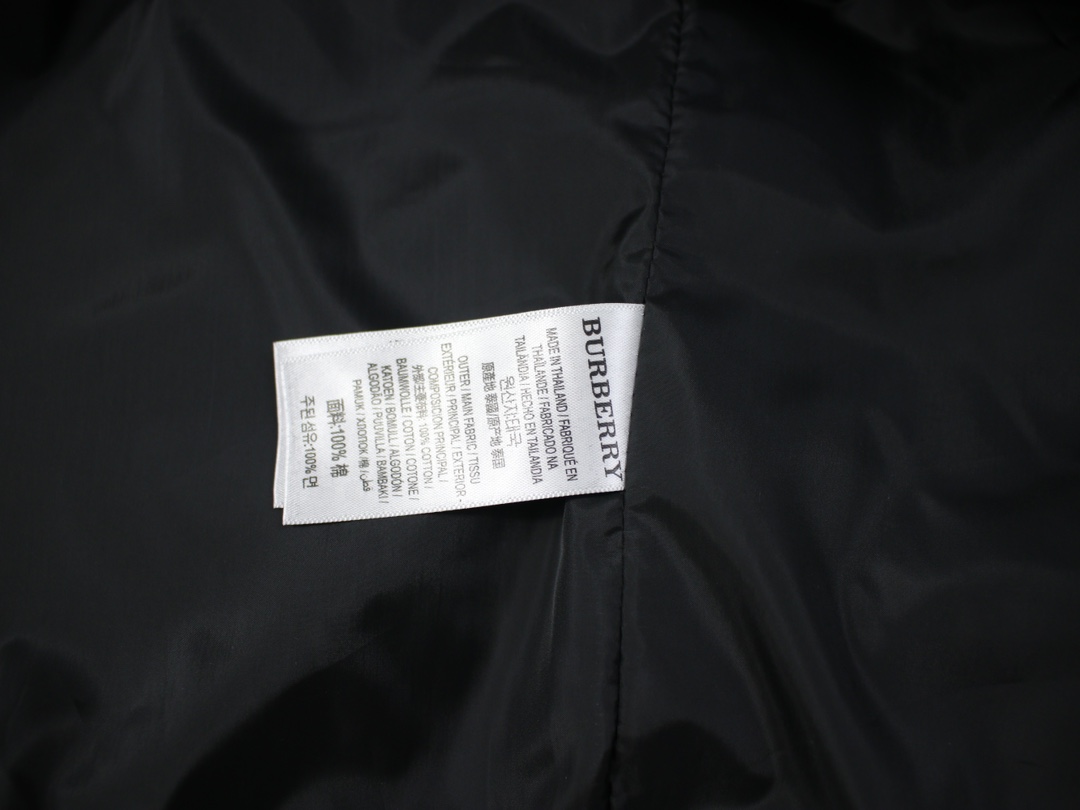 【BURBERRY 公式旗艦店】バーバリー パーカースウェットご好評に付き再入荷！240923