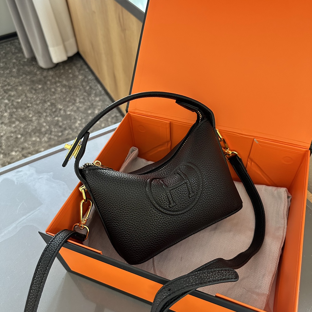 【Hermès 公式旗艦店】エルメス ハンドバッグ 当日出荷 好評に付き再入荷！18CM  240724