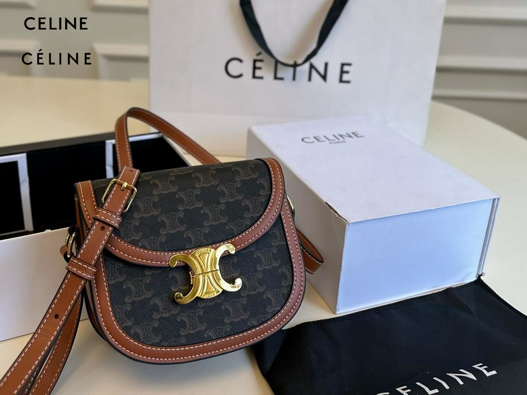 【CELINE 公式旗艦店】セリーヌ 斜めがけバッグ 当日出荷 好評に付き再入荷！18*16CM  1240722