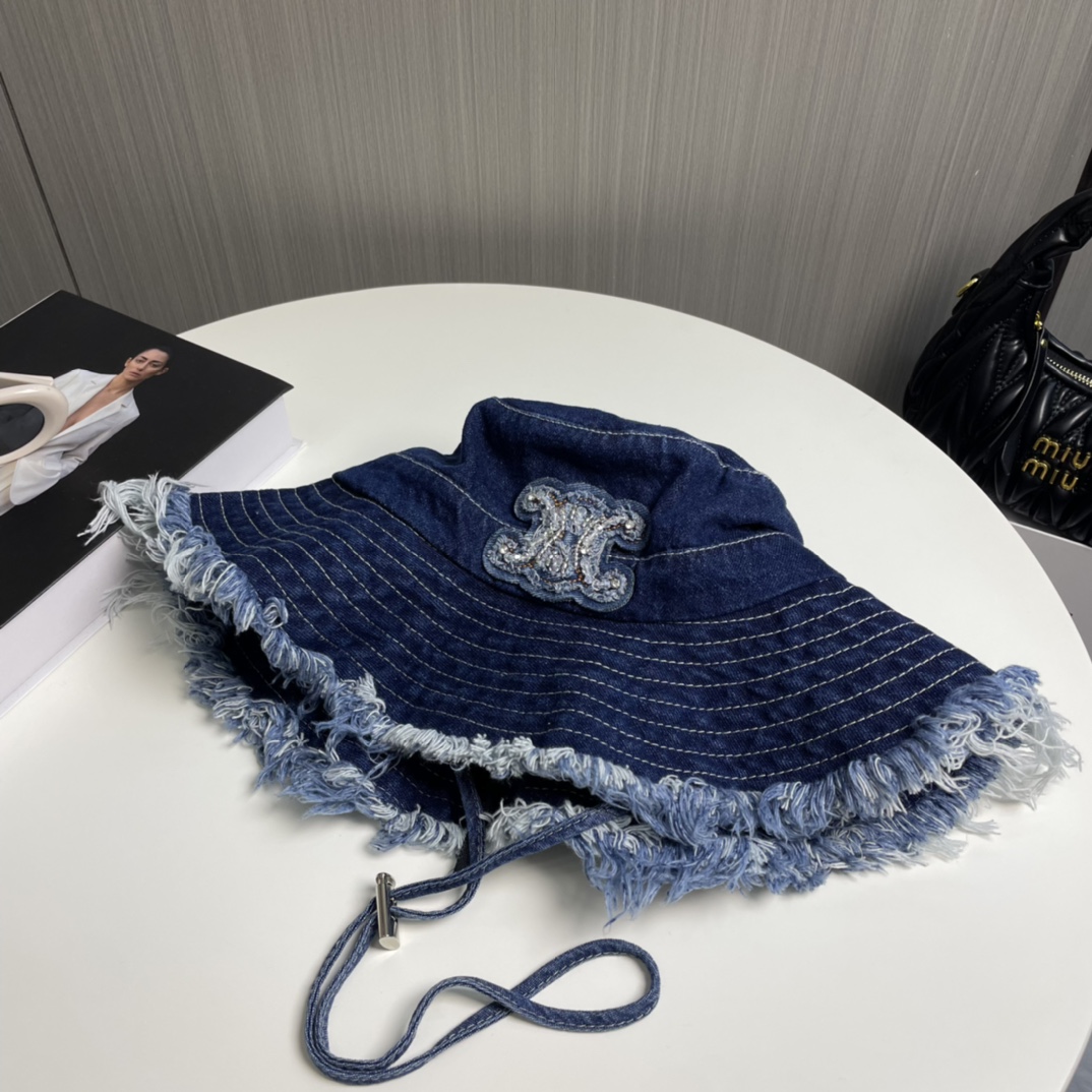 CELINE(セリーヌ)フィッシャーマンズハット 241011