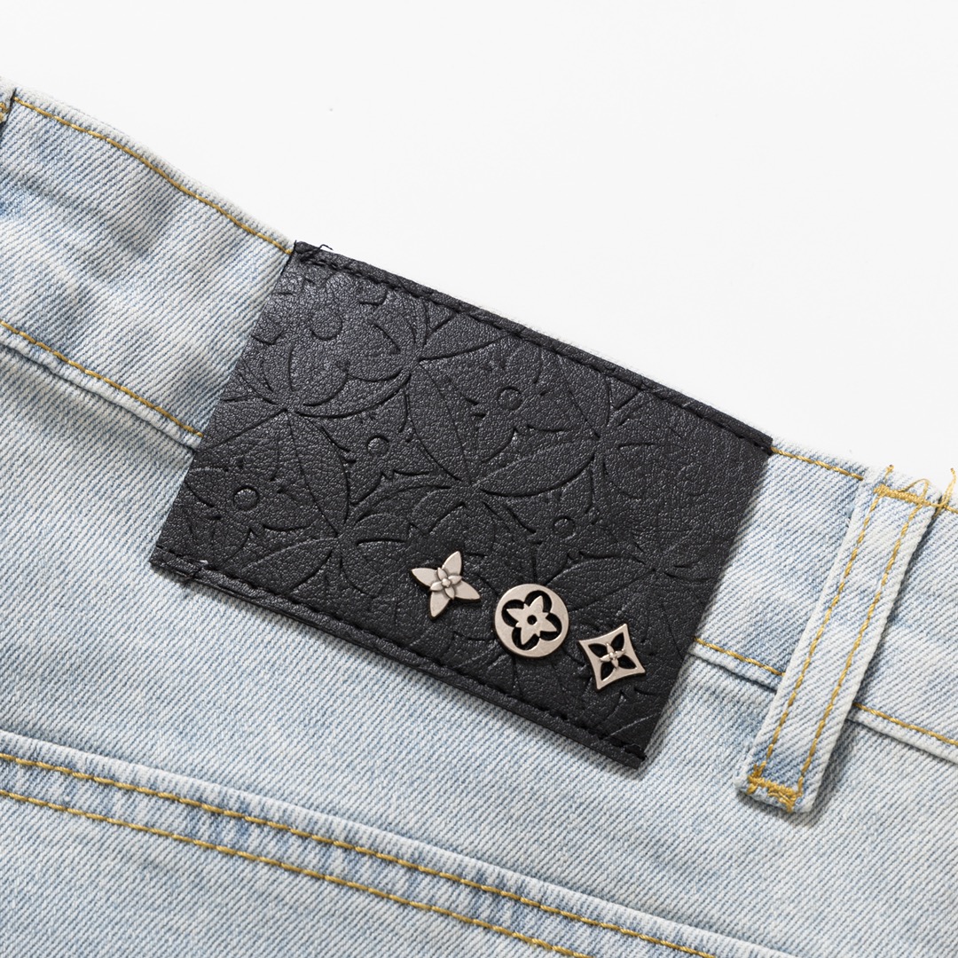 【LOUIS VUITTON  公式旗艦店】ルイヴィトン  ジーパン  ご好評に付き再入荷  240830