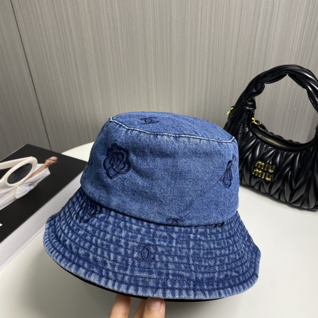 CHANEL(シャネル)フィッシャーマンズハット 240904