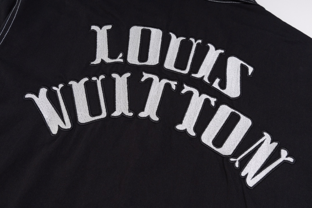 【LOUIS VUITTON  公式旗艦店】ルイヴィトン 半袖シャツ ご好評に付き再入荷！