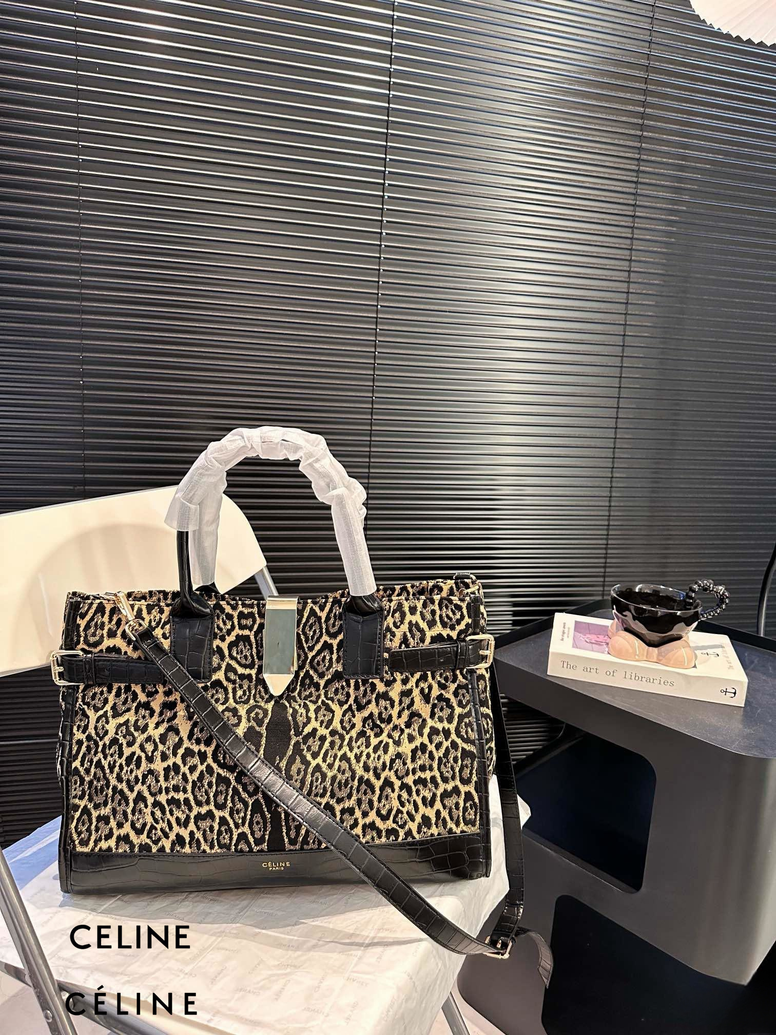 【CELINE 公式旗艦店】セリーヌ ハンドバッグ 当日出荷 好評に付き再入荷！39*29CM  1240723