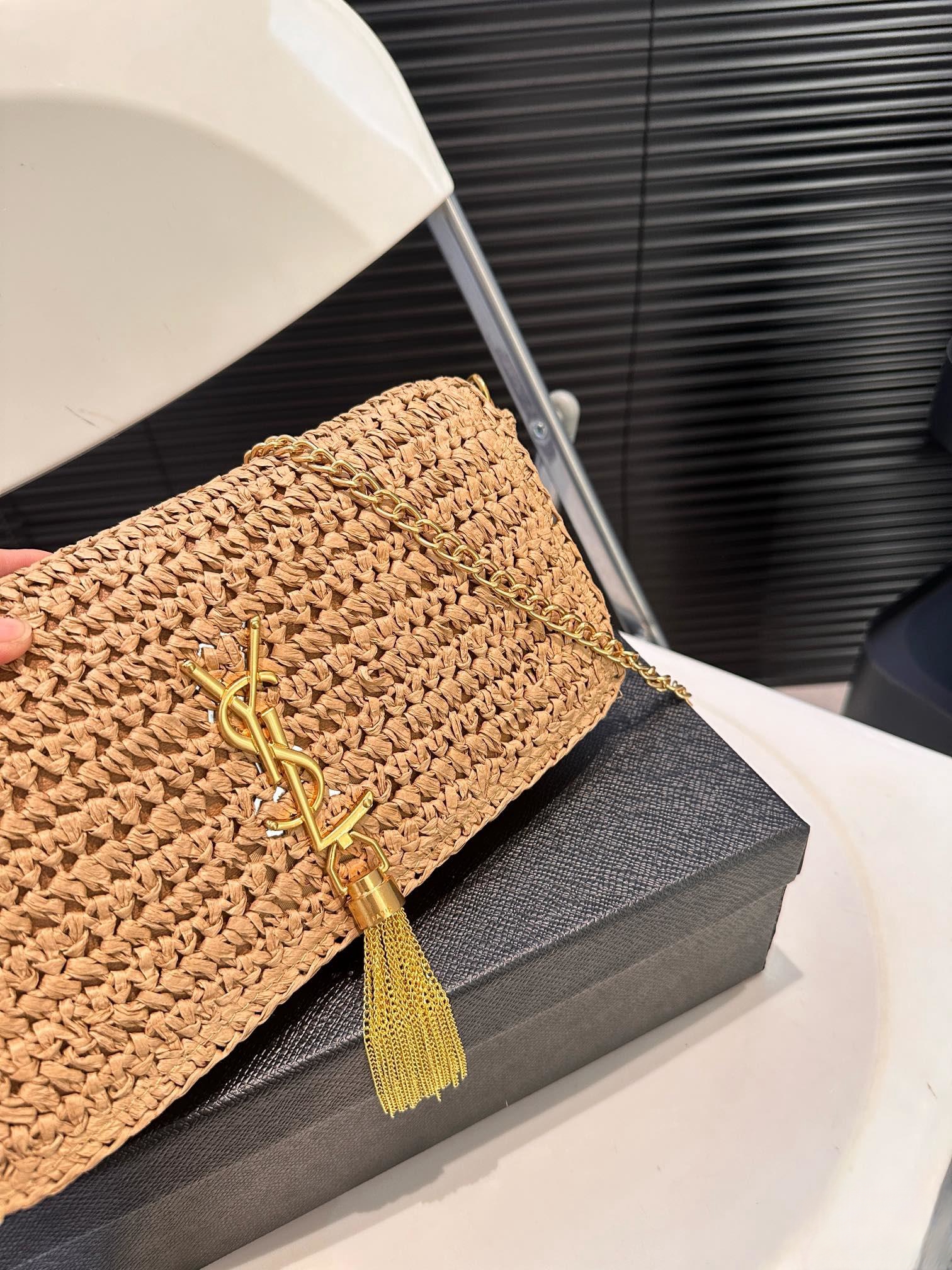 【YSL SAINT LAURENT 公式旗艦店】サンローラン   斜めがけバッグ 当日出荷 好評に付き再入荷！27*12CM  1240722