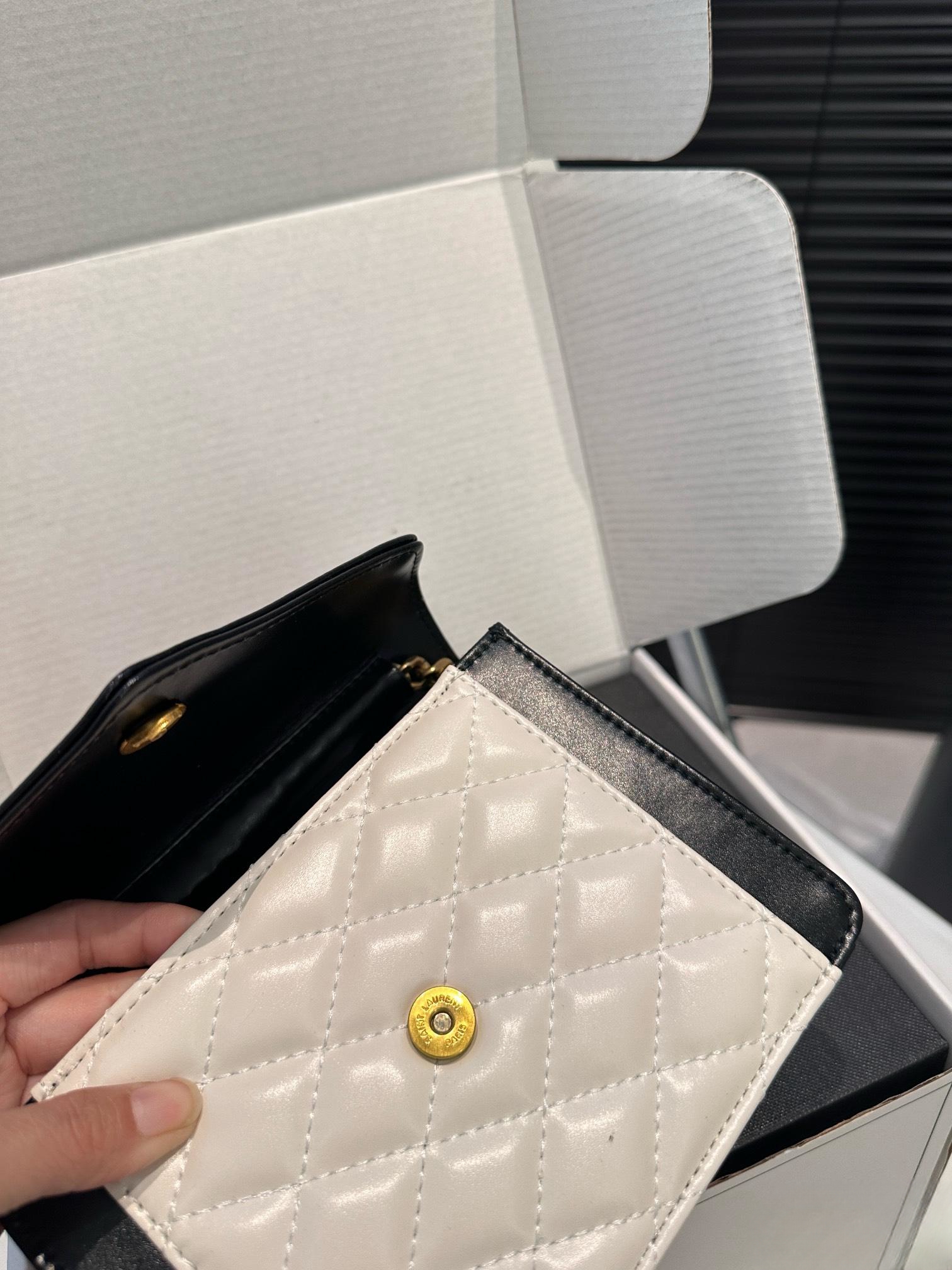 【YSL SAINT LAURENT 公式旗艦店】サンローラン   斜めがけバッグ 当日出荷 好評に付き再入荷！17*13.5CM  1240722